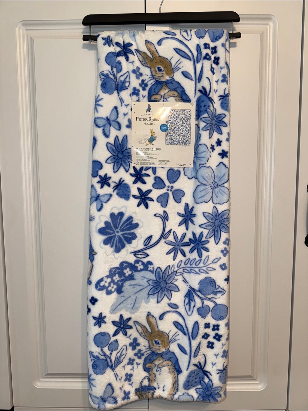Peter Rabbit Soft Plush Throw